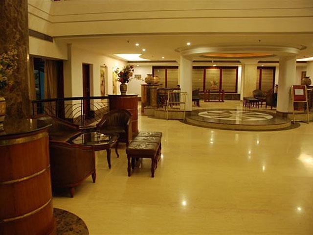 Leo Fort Hotel Jalandhar Bagian luar foto